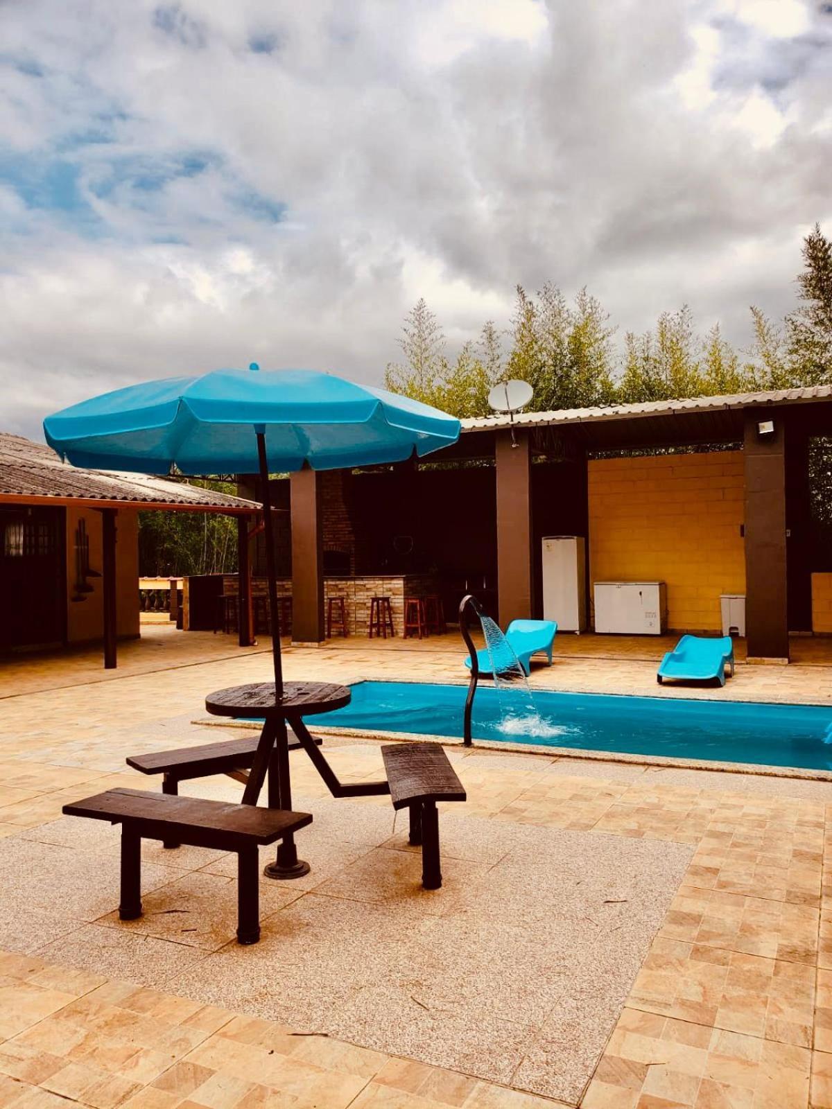 Chacara Charmosa Com Piscina, Campo De Futebol Villa Guaratinguetá Eksteriør billede
