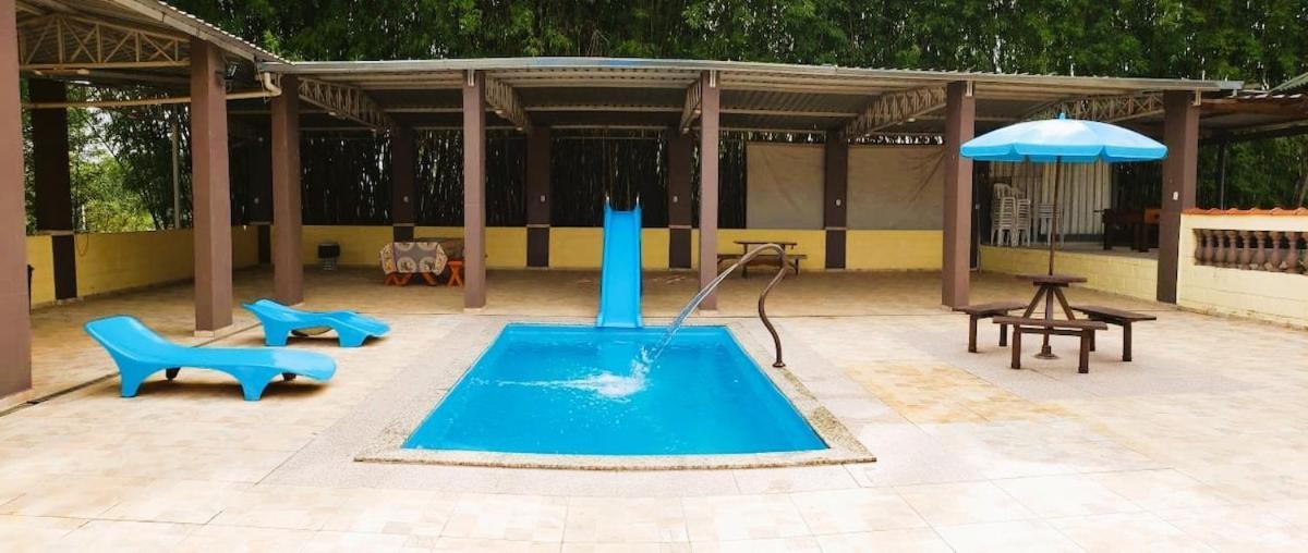 Chacara Charmosa Com Piscina, Campo De Futebol Villa Guaratinguetá Eksteriør billede