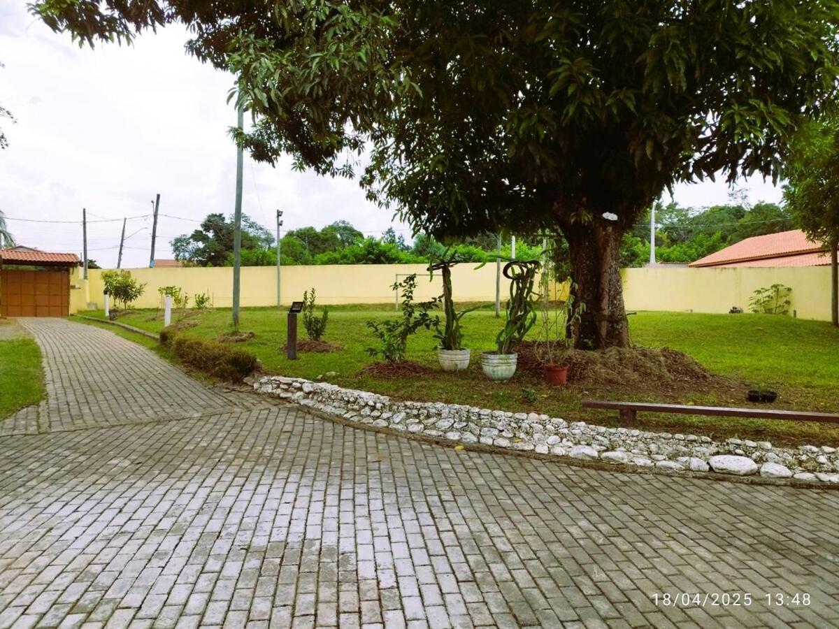 Chacara Charmosa Com Piscina, Campo De Futebol Villa Guaratinguetá Eksteriør billede